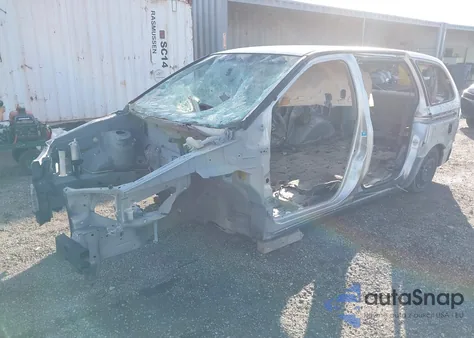 2001 Toyota Sienna Ce z USA, uszkodzony, nr VIN 4T3ZF19C01U385436